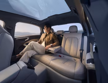 Interior Audi A5L TFSI quattro S line [China] (B10) '2025–pr.