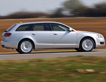 Audi A6 4.2 quattro Avant [UK-spec] (4F,C6) '2005–08