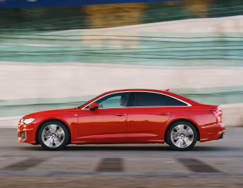 Audi A6 40 TDI S line [UK-spec] (C8) '2018–pr.