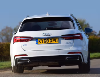 Audi A6 40 TDI S line Avant [UK-spec] (C8) '2018–pr.