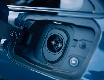 Audi A6 Avant e-tron S line [Japan] '2025–pr.