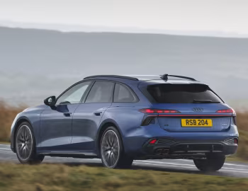 Audi A6 Avant TDI quattro S line "Launch Edition" [UK-spec] '2025–pr.