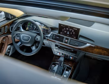 Торпедо Audi A6 L e-tron (4G,C7) '2016–18