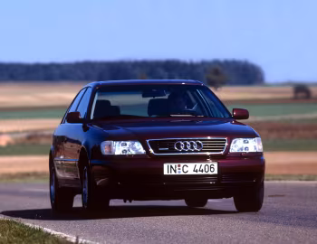 Audi A6 quattro (4A,C4) '1994–97