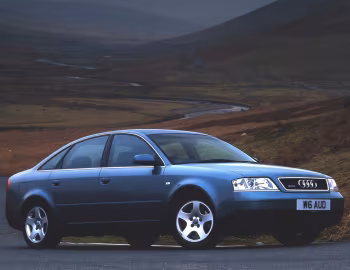 Audi A6 Sedan [UK-spec] (C5/4B) '1997–2001