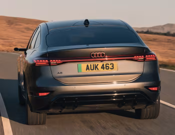 Audi A6 Sportback e-tron performance [UK-spec] '2025–pr.