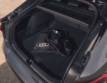 Coffre Audi A6 Sportback e-tron performance [UK-spec] '2025–pr.