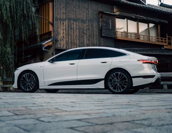 Audi A6 Sportback e-tron quattro S line [Japan] '2025–pr.