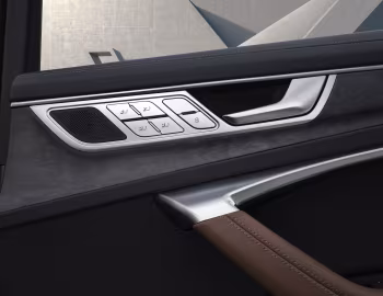 Interior Audi A6L 55 TFSI quattro [China] (C8) '2022–pr.
