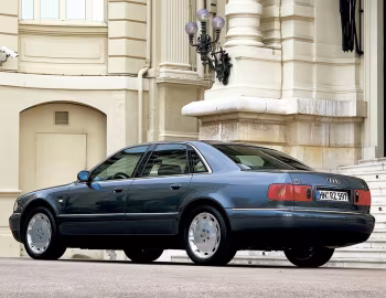 Audi A8 3.7 (D2) '1999–2002