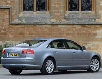 Audi A8 2.8 FSI [UK-spec] (D3) '2007–10