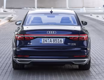 Audi A8 55 TFSI quattro [Worldwide] (D5) '2017–21