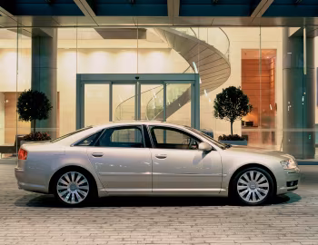Audi A8 3.7 quattro (D3) '2003–05