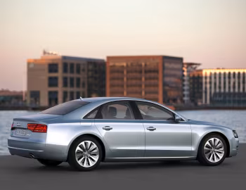 Audi A8 Hybrid [Worldwide] (D4) '2011–13