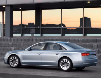 Audi A8 Hybrid [Worldwide] (D4) '2011–13