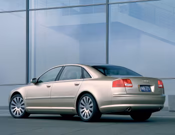 2005 Audi A8 L 4.2 quattro [North America] (D3) '2004–05
