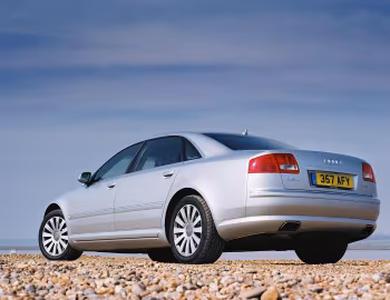 Audi A8 L 6.0 quattro [UK-spec] (D3) '2005–08