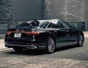Audi A8 L 60 TFSI quattro [Japan] (D5) '2022–pr.