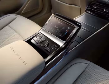 Interior Audi A8 L Horch [China] (D5) '2021–pr.