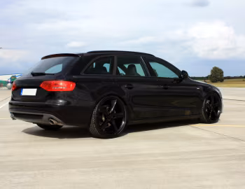 Avus Performance Audi A4 2.7 TDI S-Line Avant "Black Arrow" (B8,8K) '2009