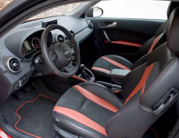Interior Aznom Audi A1 "Blade" (8X) '2011
