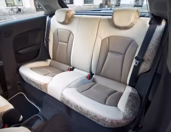 Interior Aznom Audi A1 "Goldie" (8X) '2011