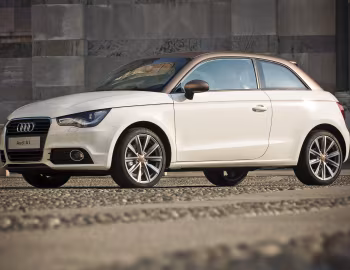 Aznom Audi A1 "Goldie" (8X) '2011