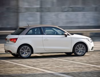 Aznom Audi A1 "Goldie" (8X) '2011