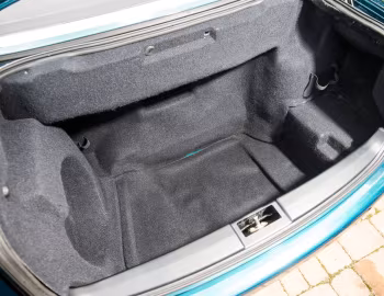 Boot Audi Cabriolet 2.3E [UK-spec] (B4/8G) '1991–97