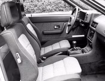 Interior Audi Coupe quattro (81,85) '1984–88