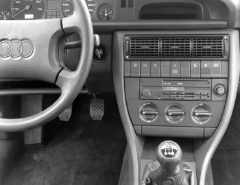 Panel frontal Audi duo (C4) '1992