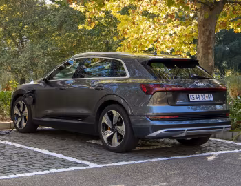 Audi e-tron 55 quattro S line [South Africa] '2020–22