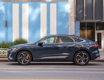 2020 Audi e-tron 55 quattro Sportback S line "Edition One" [North America] '2020