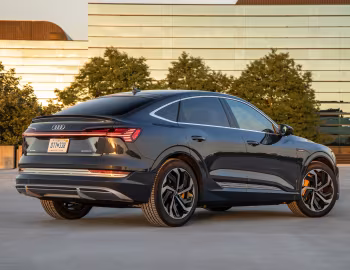 2020 Audi e-tron 55 quattro Sportback S line "Edition One" [North America] '2020