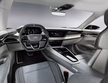 Panel frontal Audi e-tron GT concept '11.2018