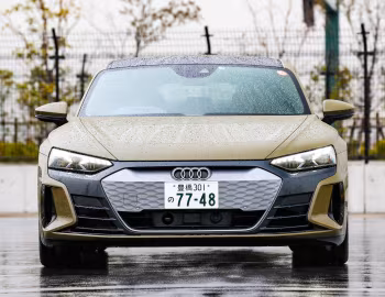 Audi e-tron GT quattro [Japan] '10.2021–pr.