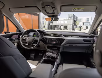 Panel frontal Audi e-tron prototype '03.2018