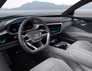 Торпедо Audi e-tron quattro concept '09.2015
