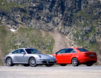 Porsche 911 Carrera 4 Coupe, Audi RS 4 Sedan