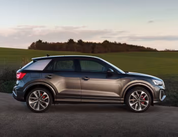 Audi Q2 35 TFSI S line [UK-spec] '2020–pr.