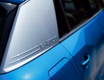 Audi Q2 L e-tron [China] '2021–н.в.