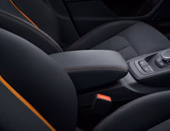 Интерьер Audi Q2 L e-tron [China] '2021–н.в.