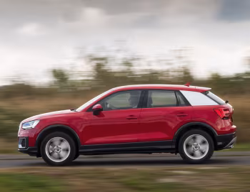 Audi Q2 TFSI sport [UK-spec] '2016–20