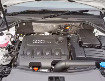Bajo el capó Audi Q3 2.0 TDI quattro [UK-spec] (8U) '2011–15