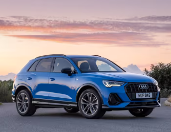 Audi Q3 45 TFSI e S line [UK-spec] '2021–25