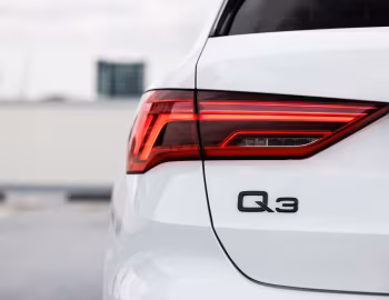 Audi Q3 "Dynamic Black" [Australia] '2024–25