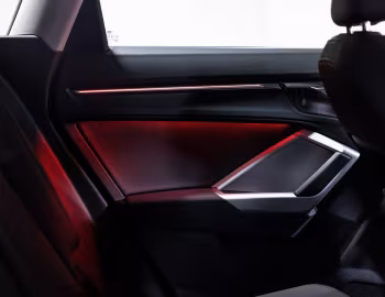 Інтэр'ер Audi Q3 "Dynamic Black" [Australia] '2024–25