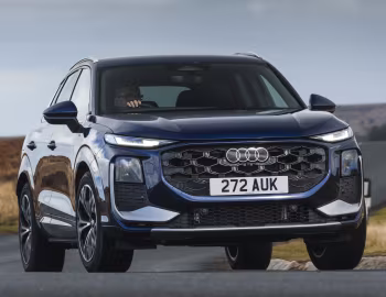 Audi Q3 e-hybrid quattro S line "Launch Edition" [UK-spec] '2025–pr.