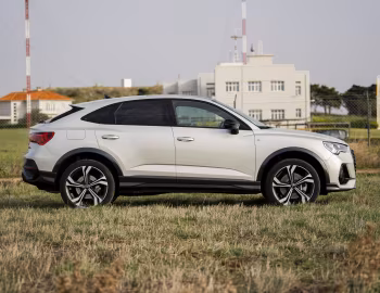 Audi Q3 Sportback 45 TFSI e S line [Worldwide] '2020–25
