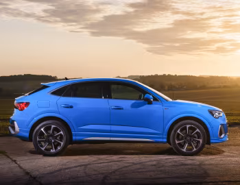 Audi Q3 Sportback 45 TFSI quattro S line [UK-spec] '2019–25